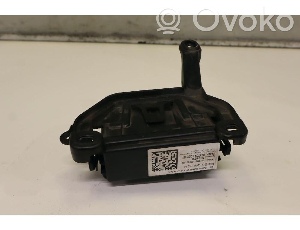 Renault Twingo III Fuse module 