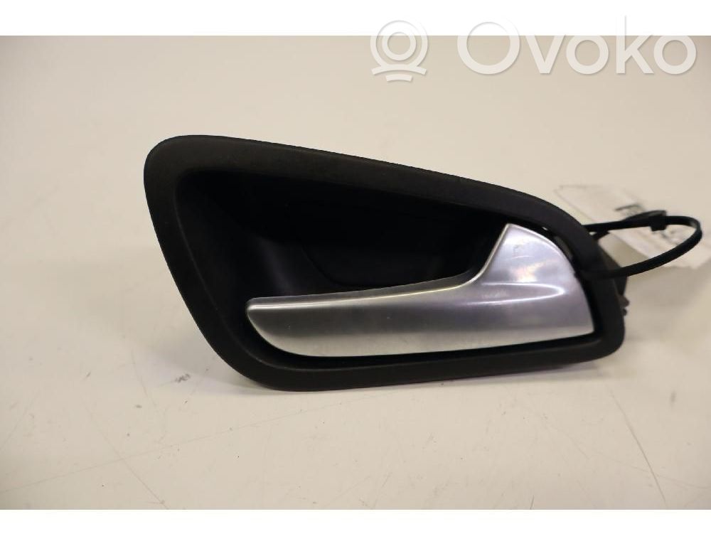 Ford Kuga II Manecilla interna puerta trasera 
