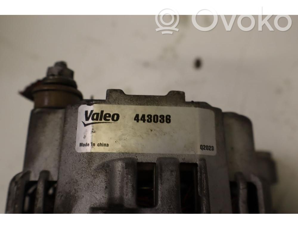 Dacia Duster Generator/alternator 