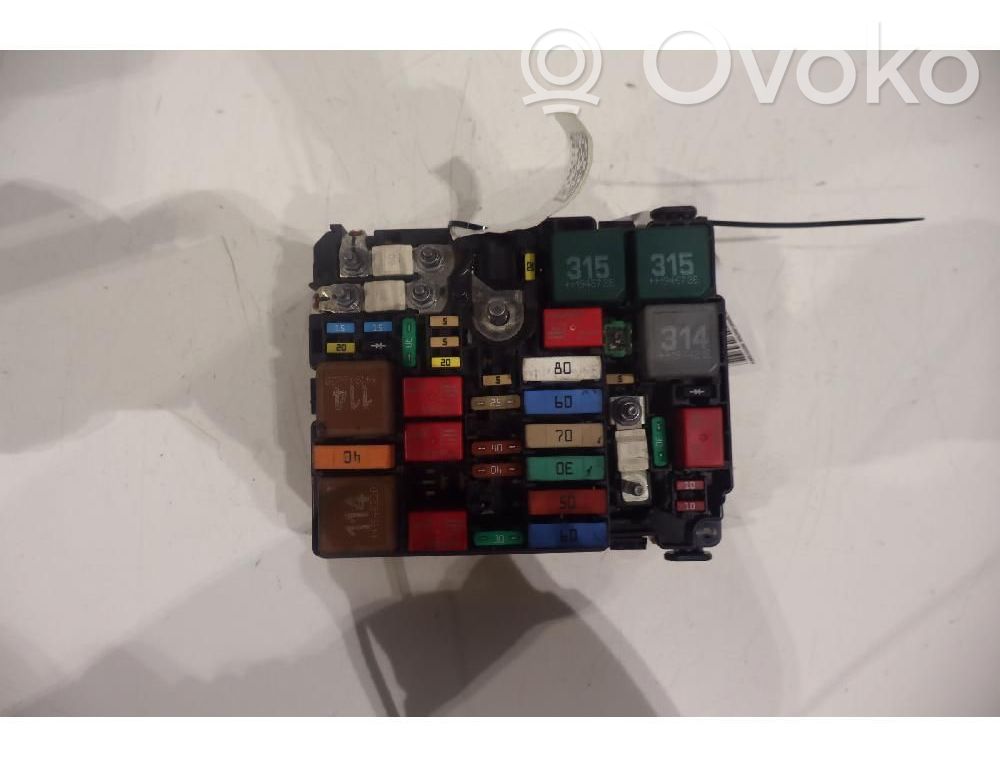 Módulo de fusible   980484858