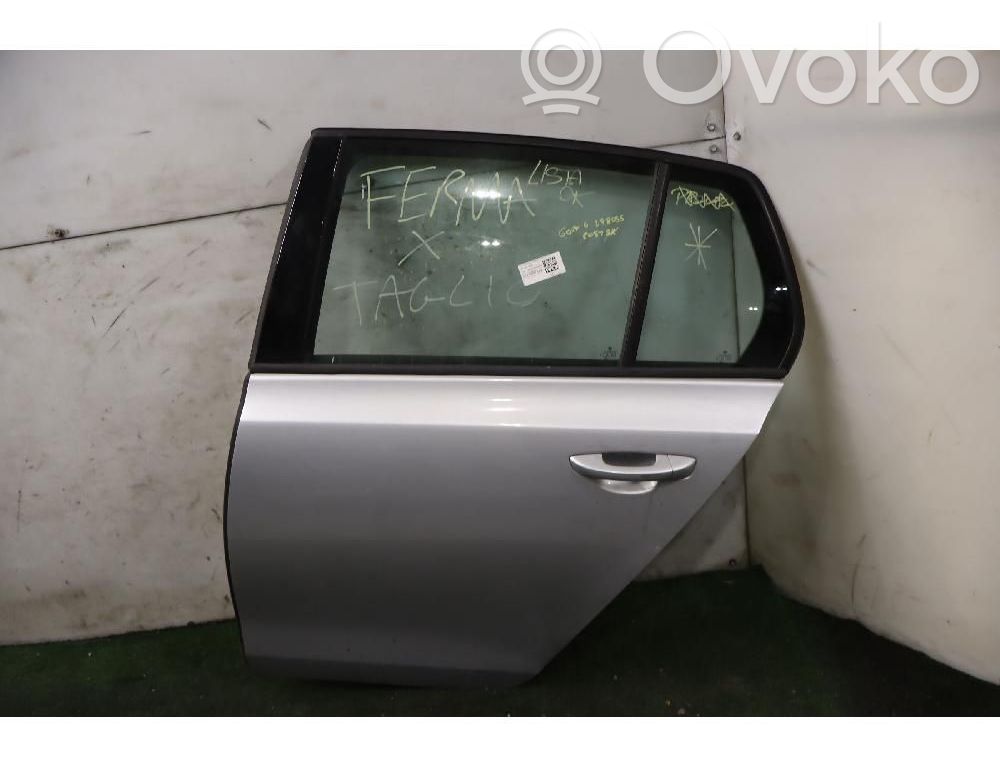 Puerta trasera   5K6833055K