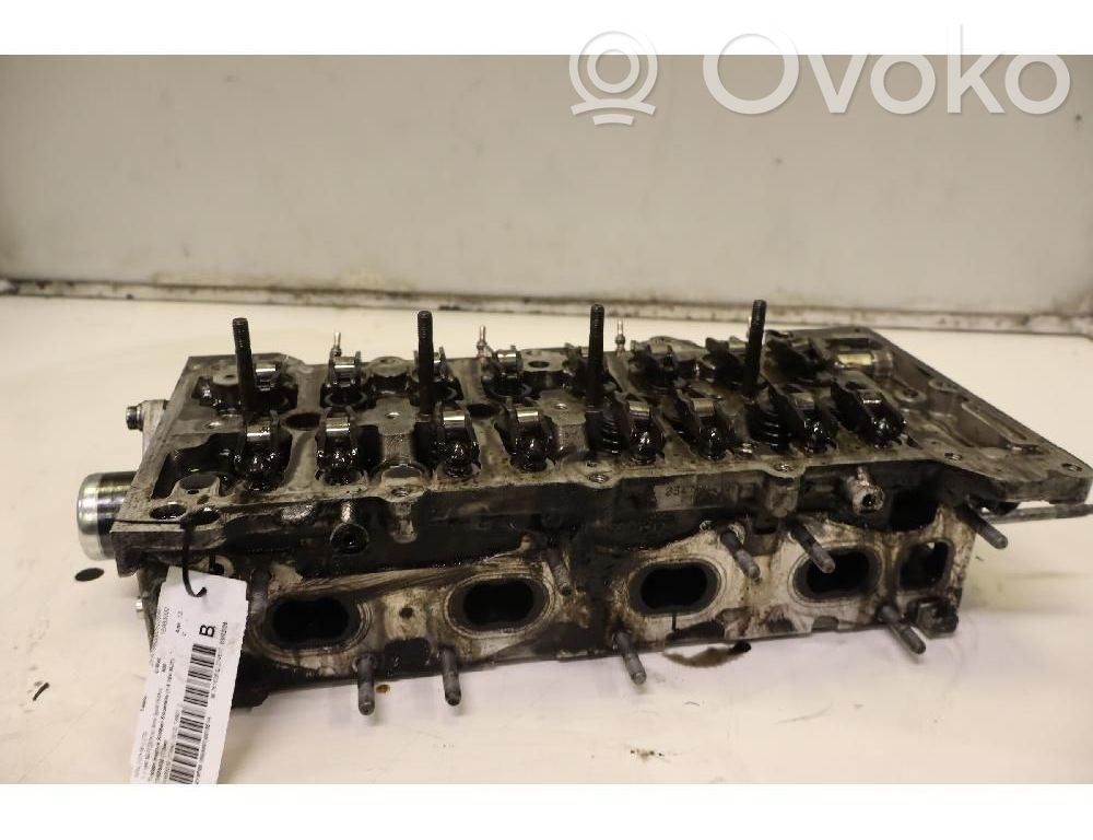 Fiat 500L Engine head 