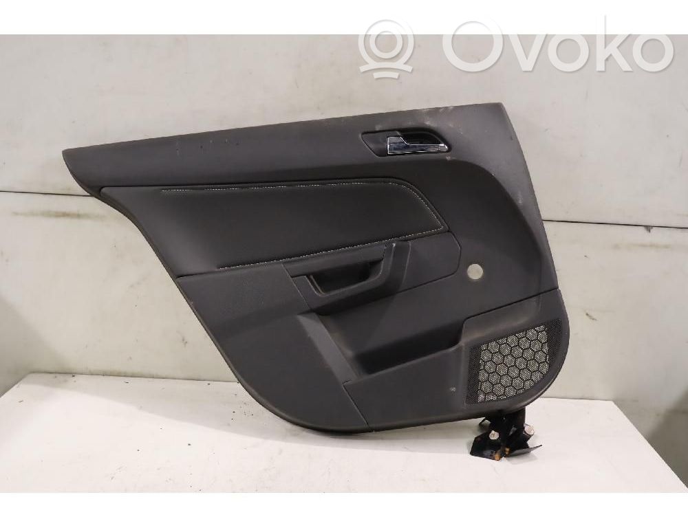 Takaoven verhoilu