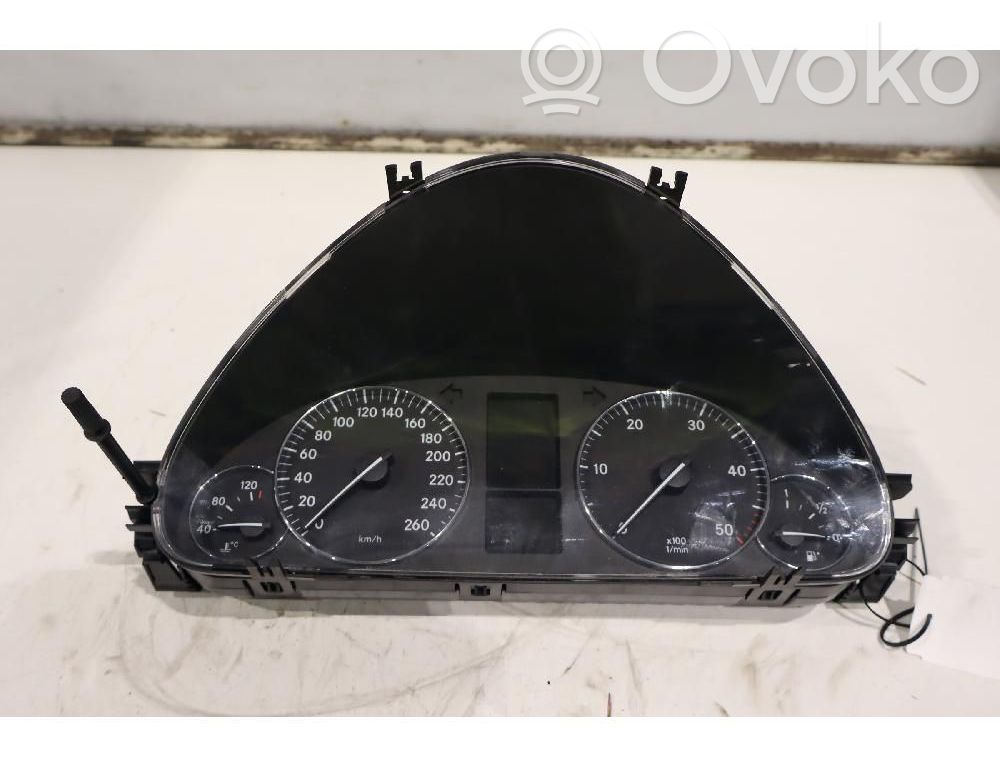 Mercedes-Benz C W203 Tachimetro (quadro strumenti)