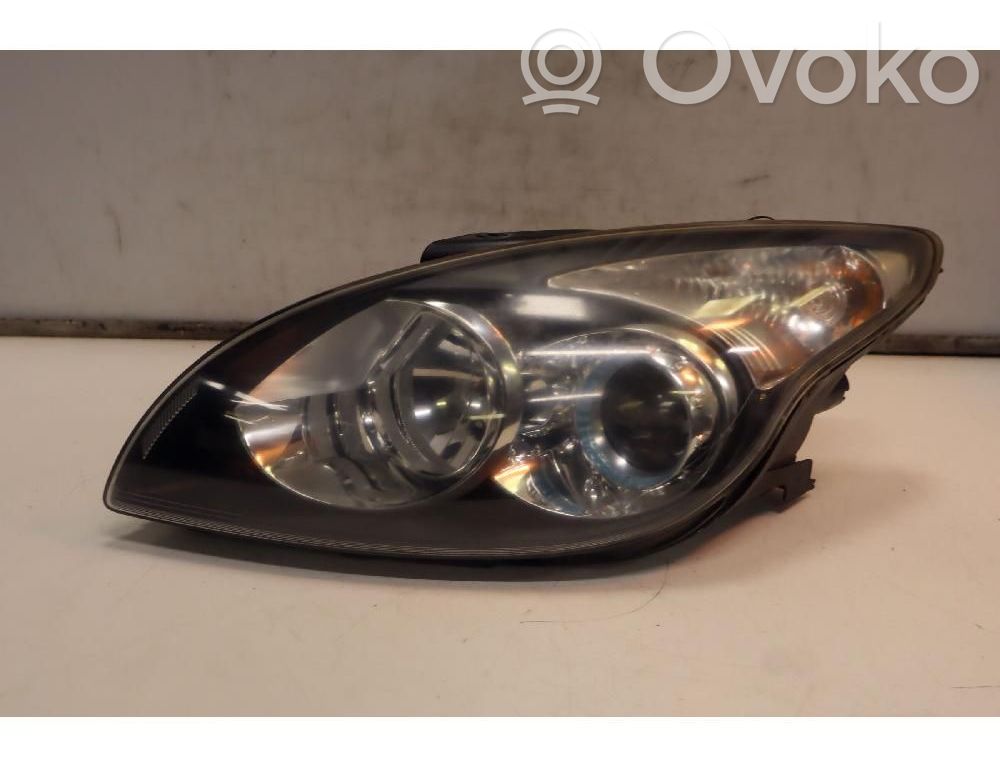 Hyundai i30 Scheinwerfer 