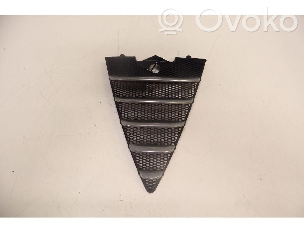 Grille de calandre avant