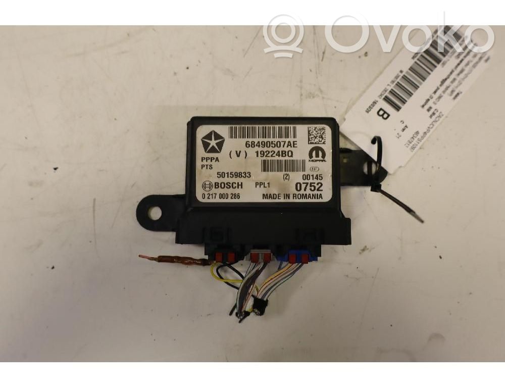 Parking PDC sensor   68490507AE