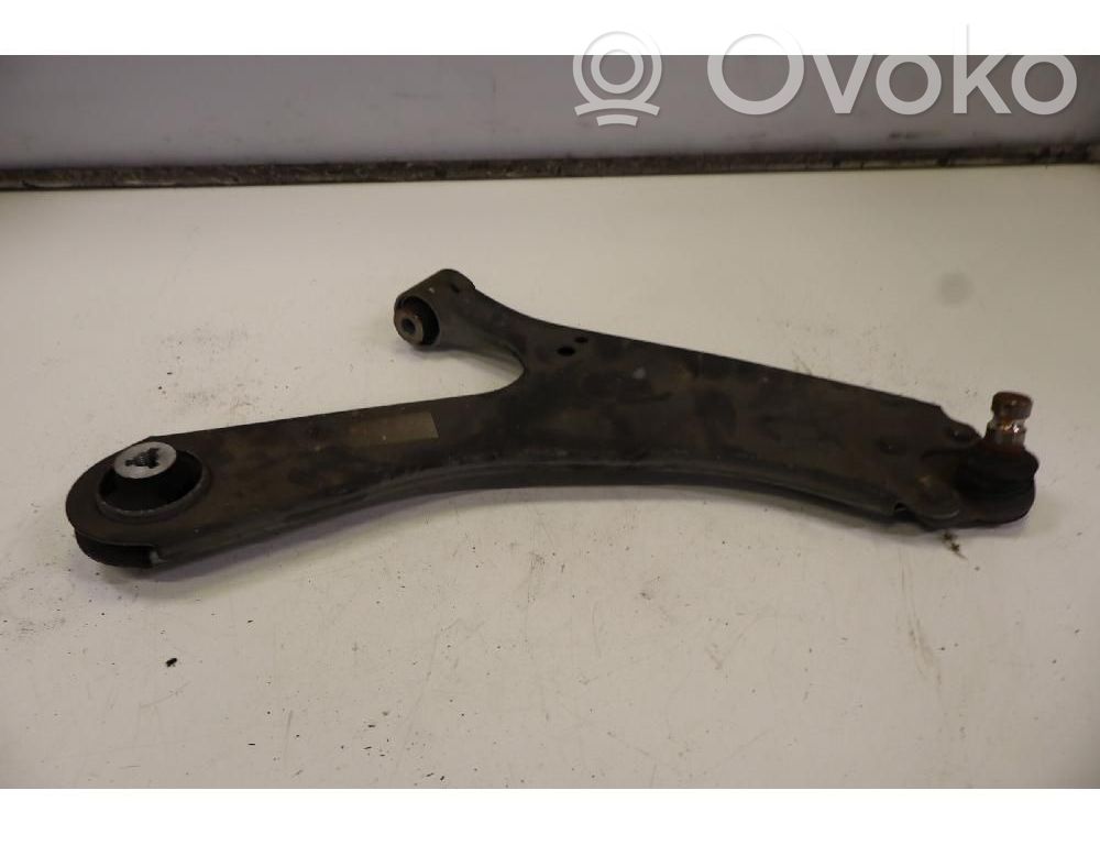 Peugeot 2008 II Basculă inferioară față 