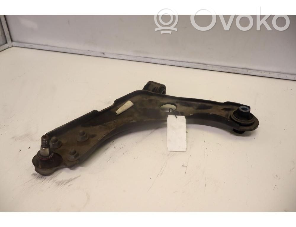 Peugeot Partner III Braccio di controllo sospensione anteriore inferiore/braccio oscillante 