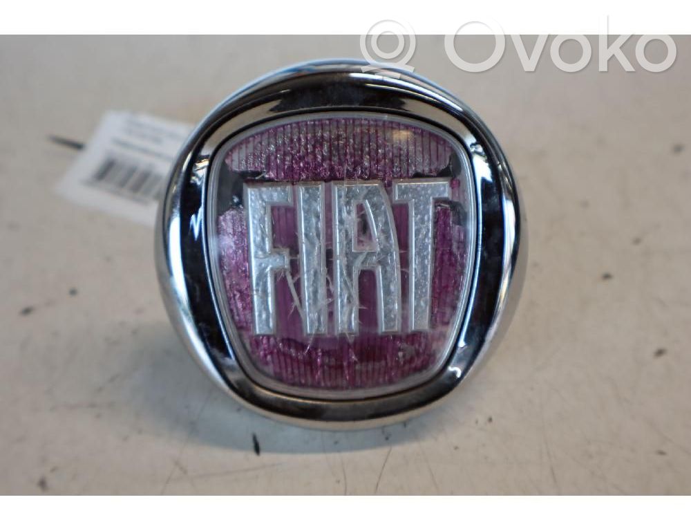 Fiat Grande Punto Poignée extérieure de hayon arrière 