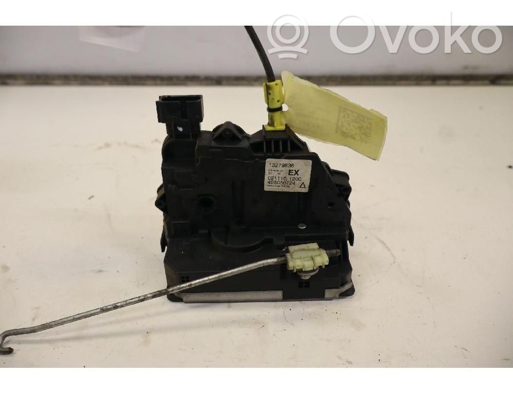 Opel Meriva B Încuietoare ușă spate 