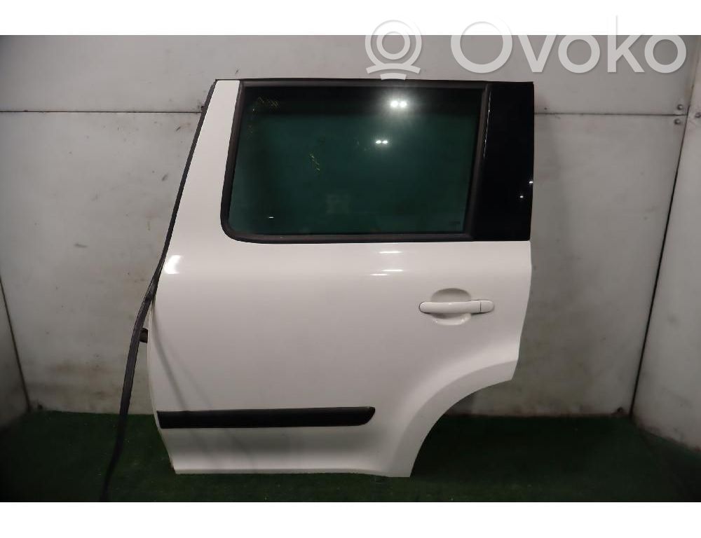 Puerta trasera   5L0833055