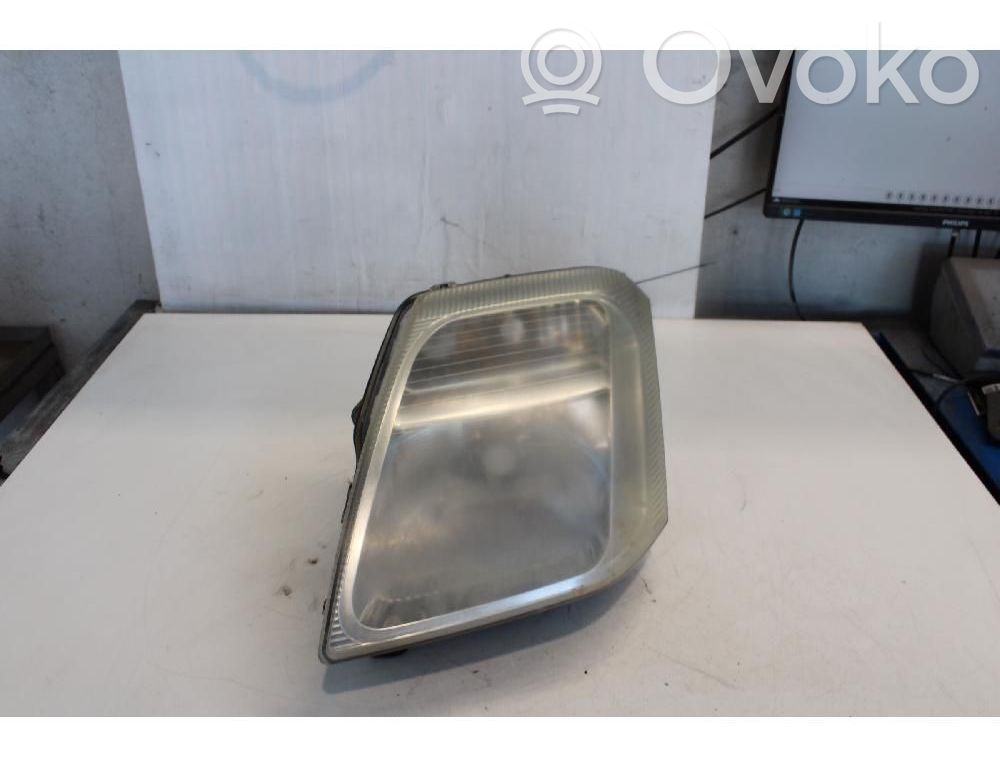 Citroen C2 Scheinwerfer 