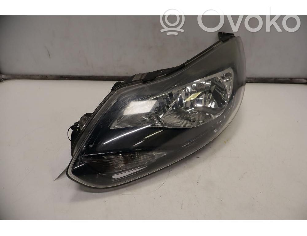 Ford Focus Headlight/headlamp 