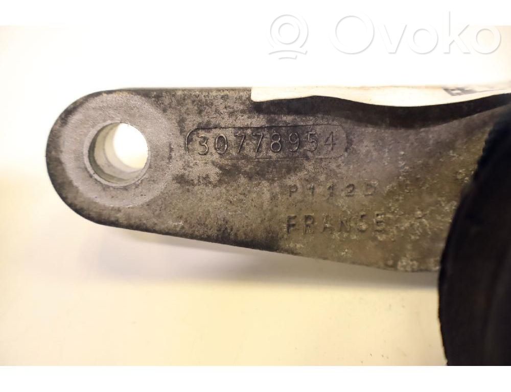 Volvo C70 Engine mount bracket 