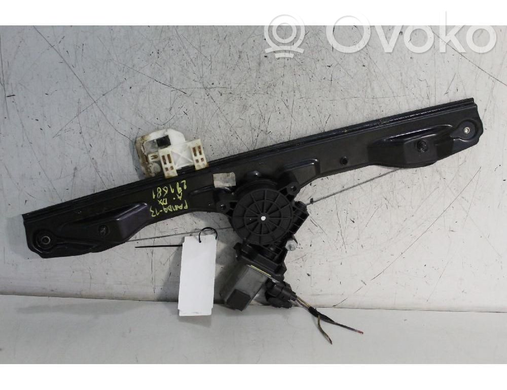 Fiat Panda III Alzacristalli della portiera anteriore con motorino 