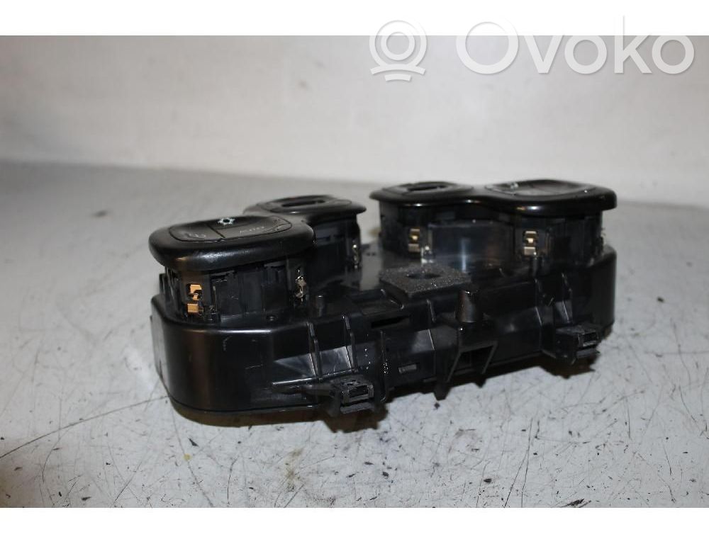Fiat Panda III Panel klimatyzacji 