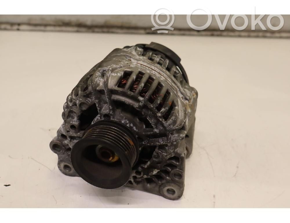 Volkswagen Golf IV Generatore/alternatore