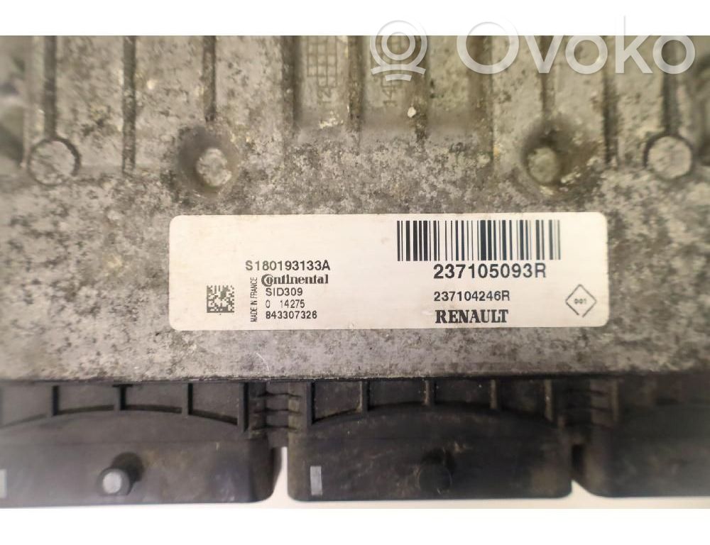 Unidad de control/módulo de la bomba de inyección de combustible   237105093R