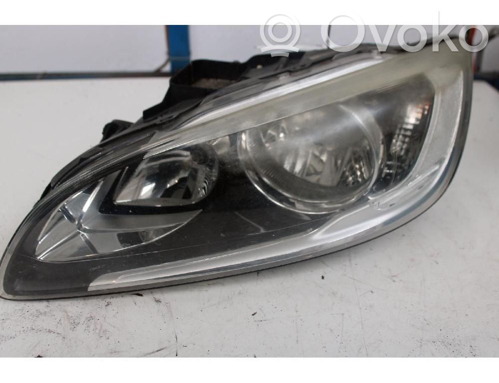 Volvo V60 Headlight/headlamp 