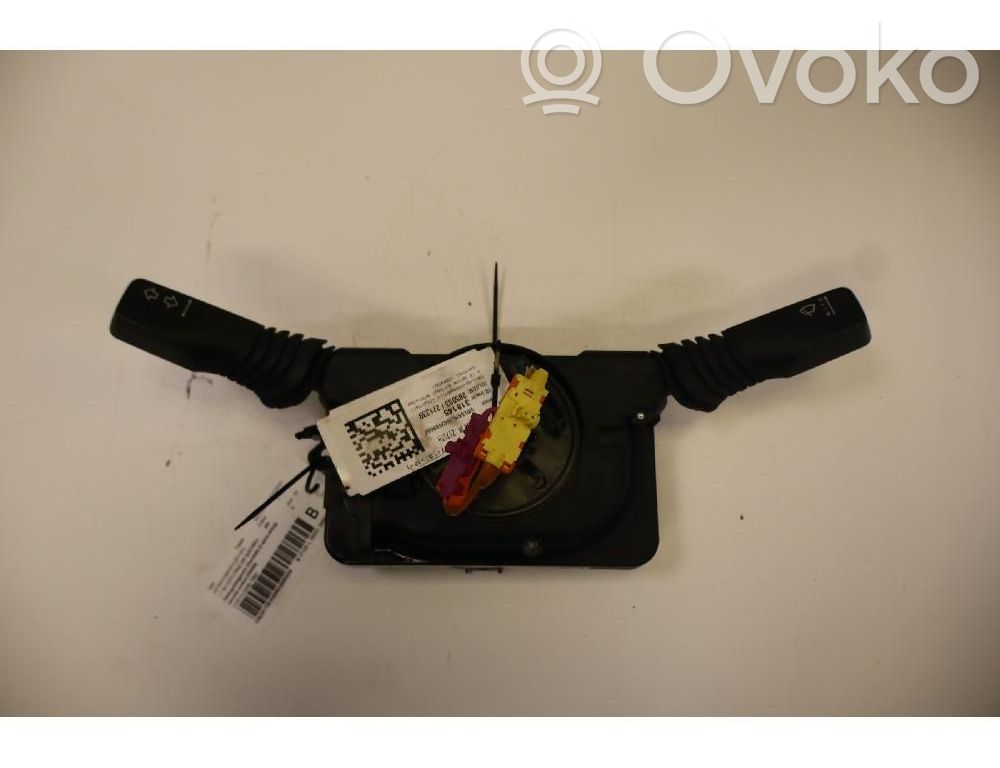 Light switch   204456