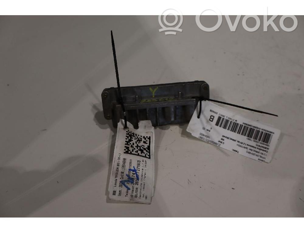 Lancia Ypsilon Unité de commande / module de pompe à carburant 