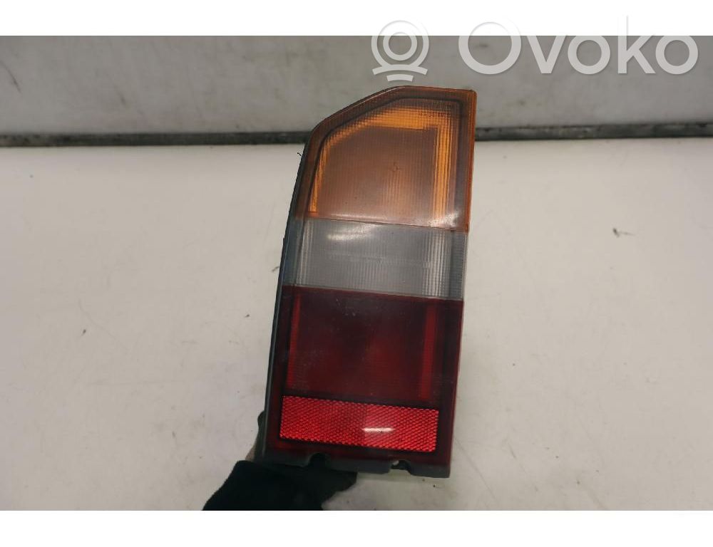 Suzuki Vitara (ET/TA) Lampa tylna 