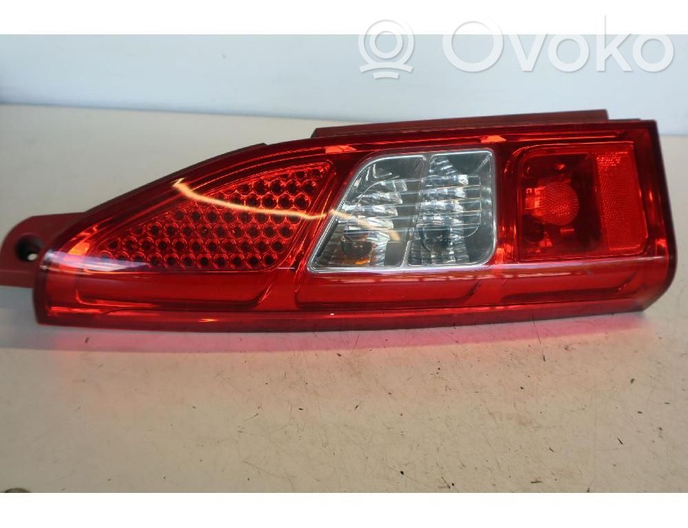 Citroen Berlingo Luci posteriori 
