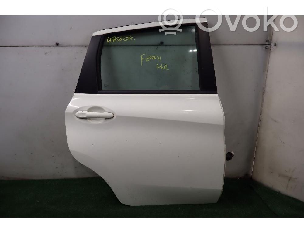 Nissan Note (E12) Galinės durys 