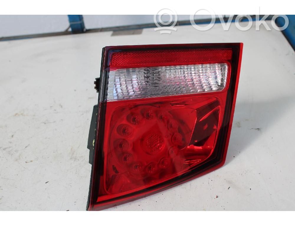 Fiat Freemont Lampă spate în capacul portbagajului 