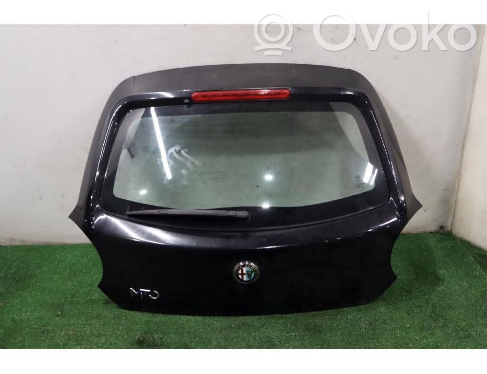 Alfa Romeo Mito Puerta del maletero/compartimento de carga 