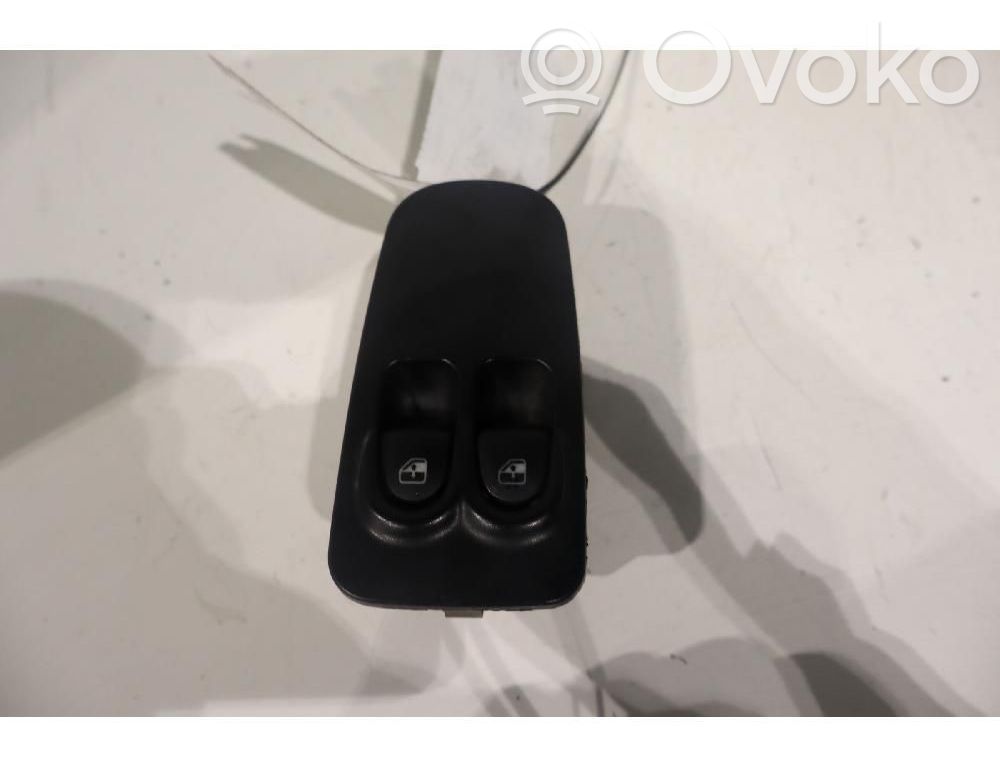 Lancia Ypsilon Przyciski szyb 