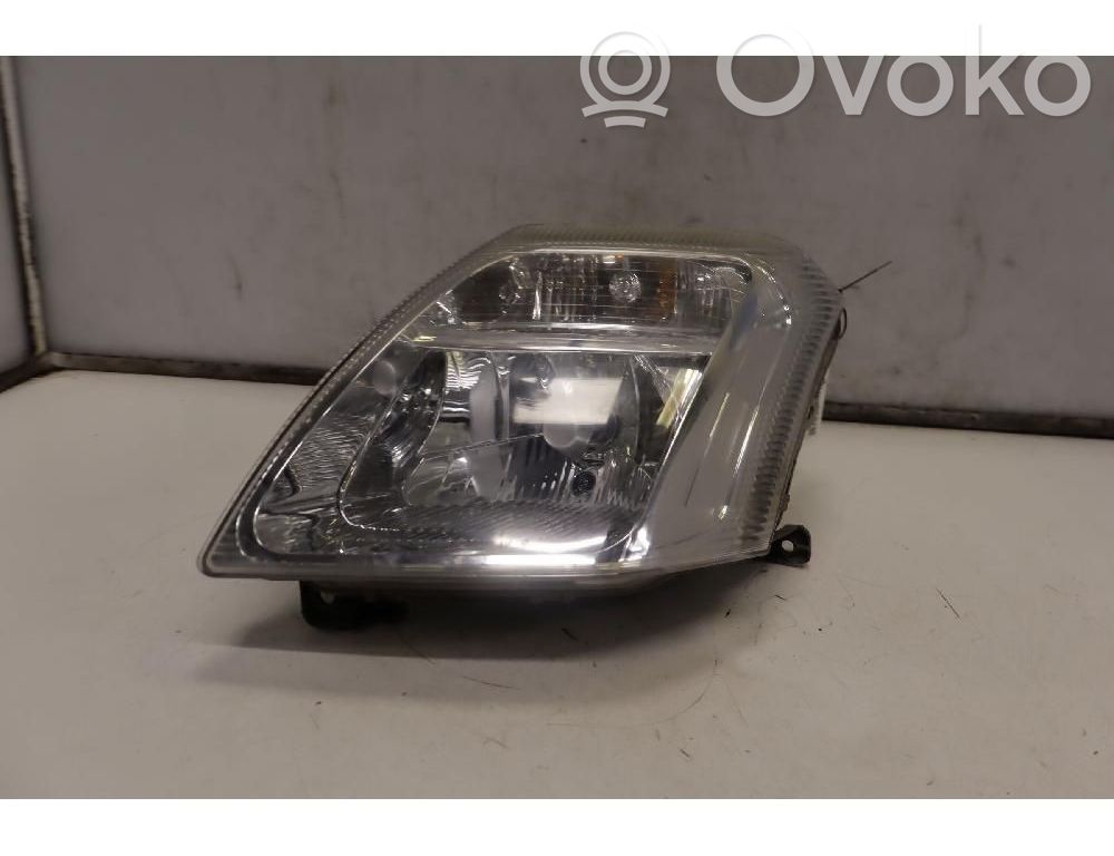 Citroen C2 Scheinwerfer 