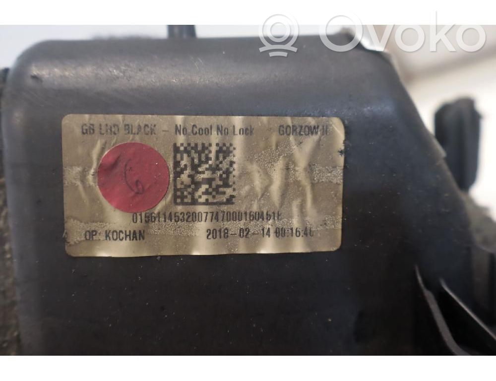 Guantera   156114532