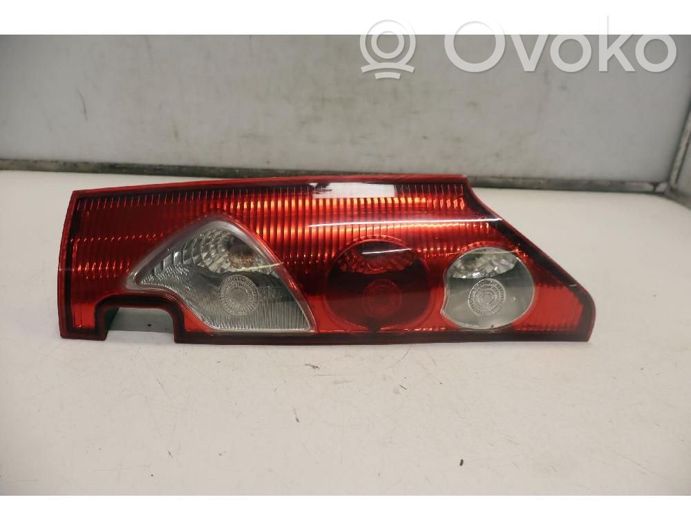 Lampa tylna   8200419952