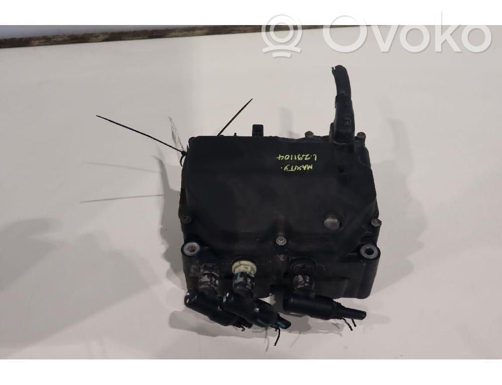 Renault Maxity Bomba interna de combustible 