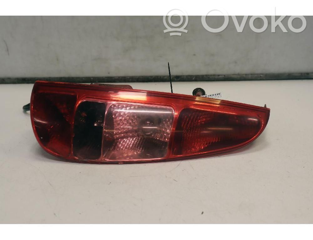 Peugeot 807 Luci posteriori 