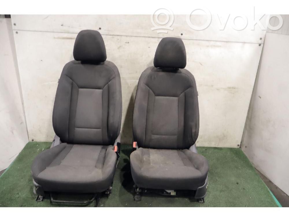 Hyundai i40 Set scaune