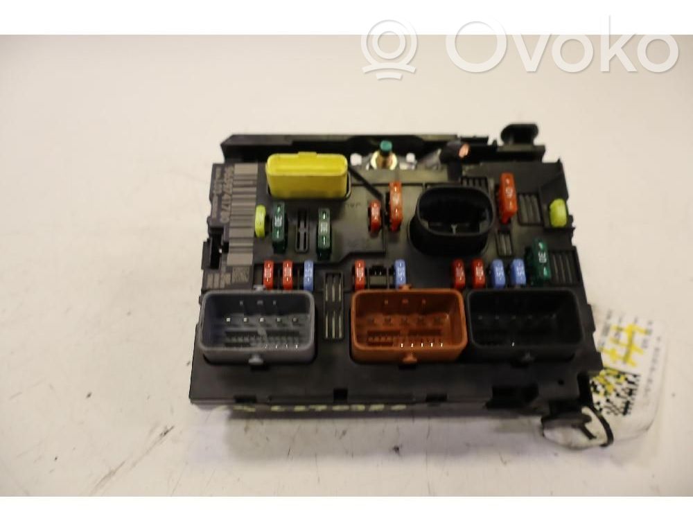 Sulakemoduuli   9659741780