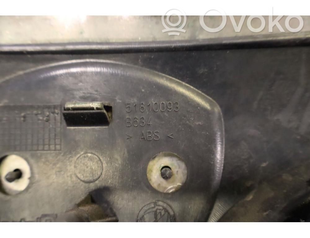 Lancia Musa Grilă radiator față 