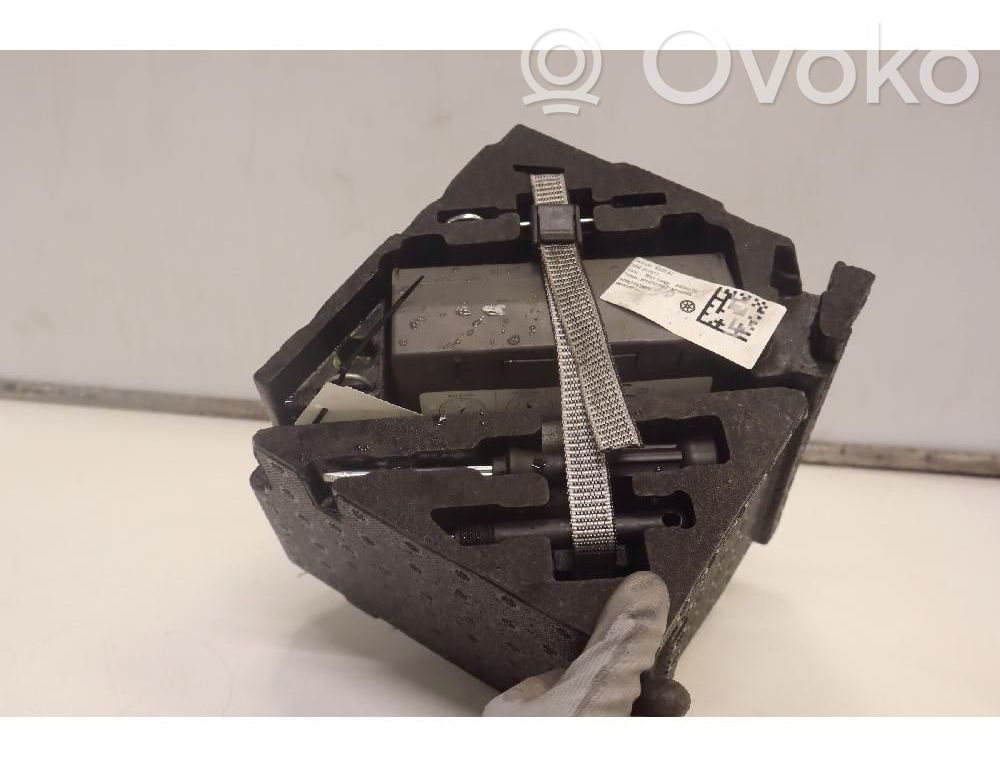 Compresor suspensie pneumatică   8P0012615C