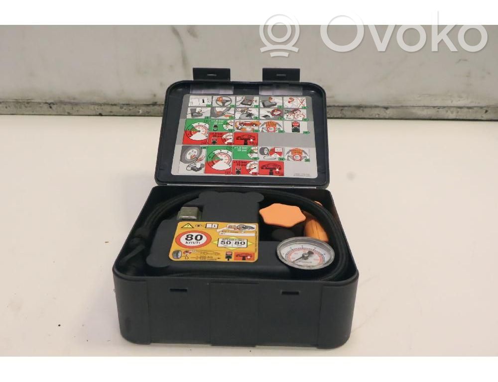 Volvo V50 Air suspension compressor