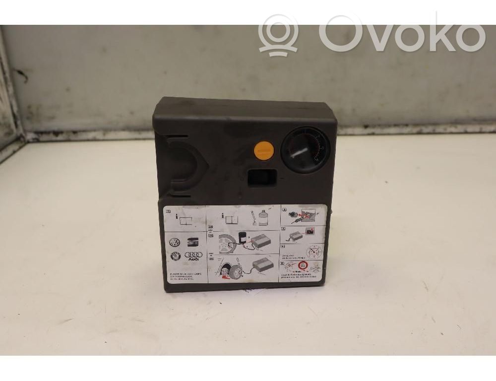 Volkswagen Golf VI Compresor suspensie pneumatică 
