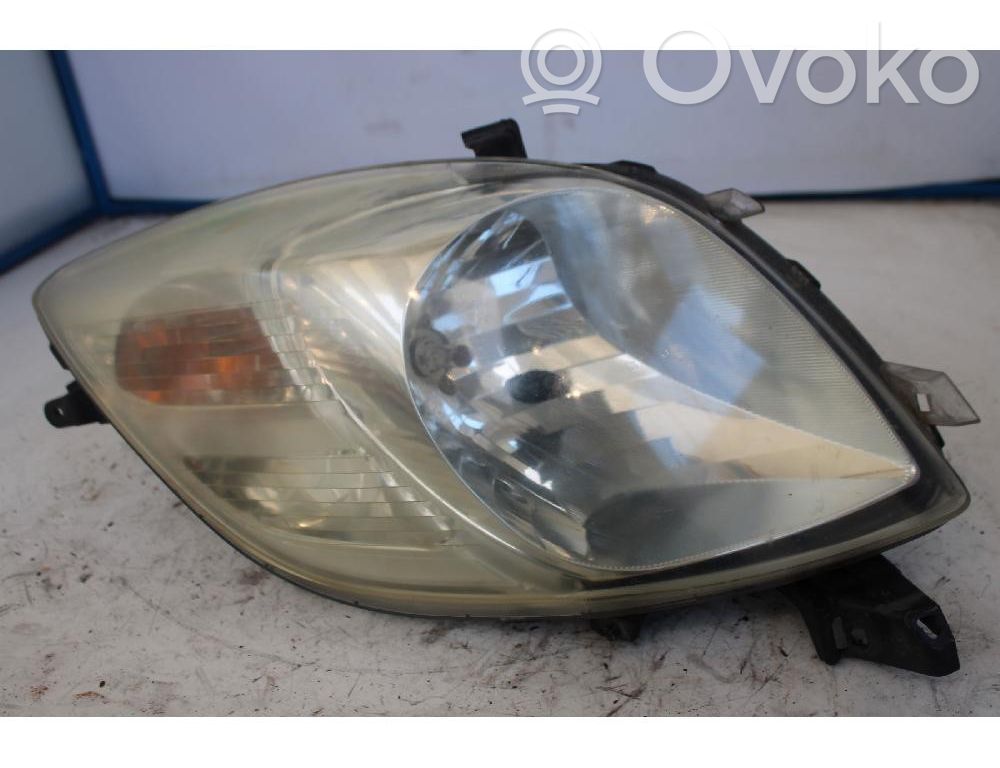 Toyota Yaris Phare frontale 