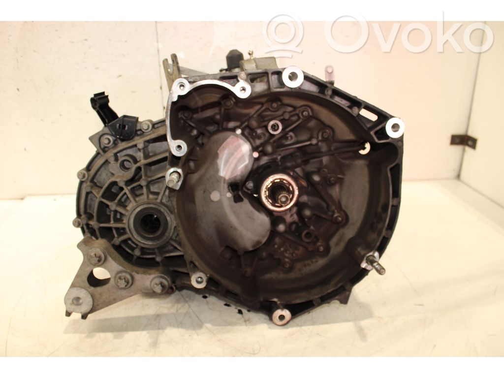 Alfa Romeo Giulietta Caja de cambios manual de 5 velocidades