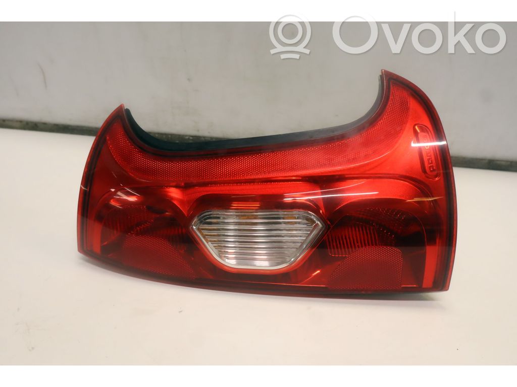 Fiat Panda III Lampă spate în caroserie