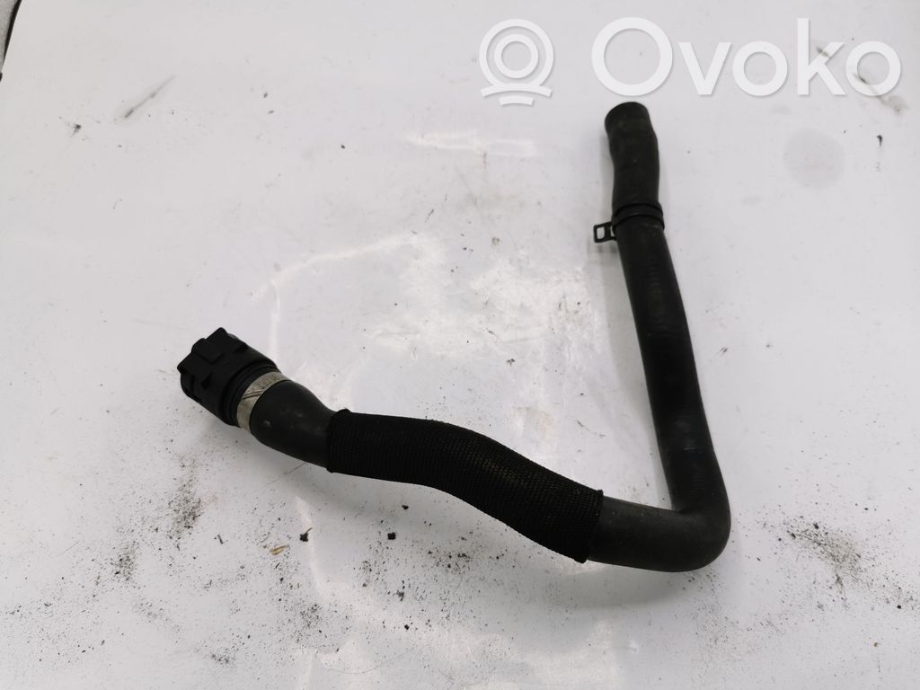 Engine coolant pipe/hose   NOCODE
