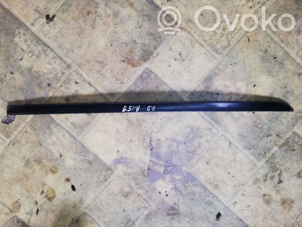 BMW 5 E60 E61 Priekinio stiklo apdaila 