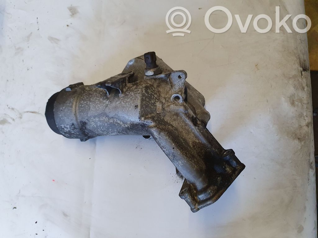Oil filter mounting bracket   7787072