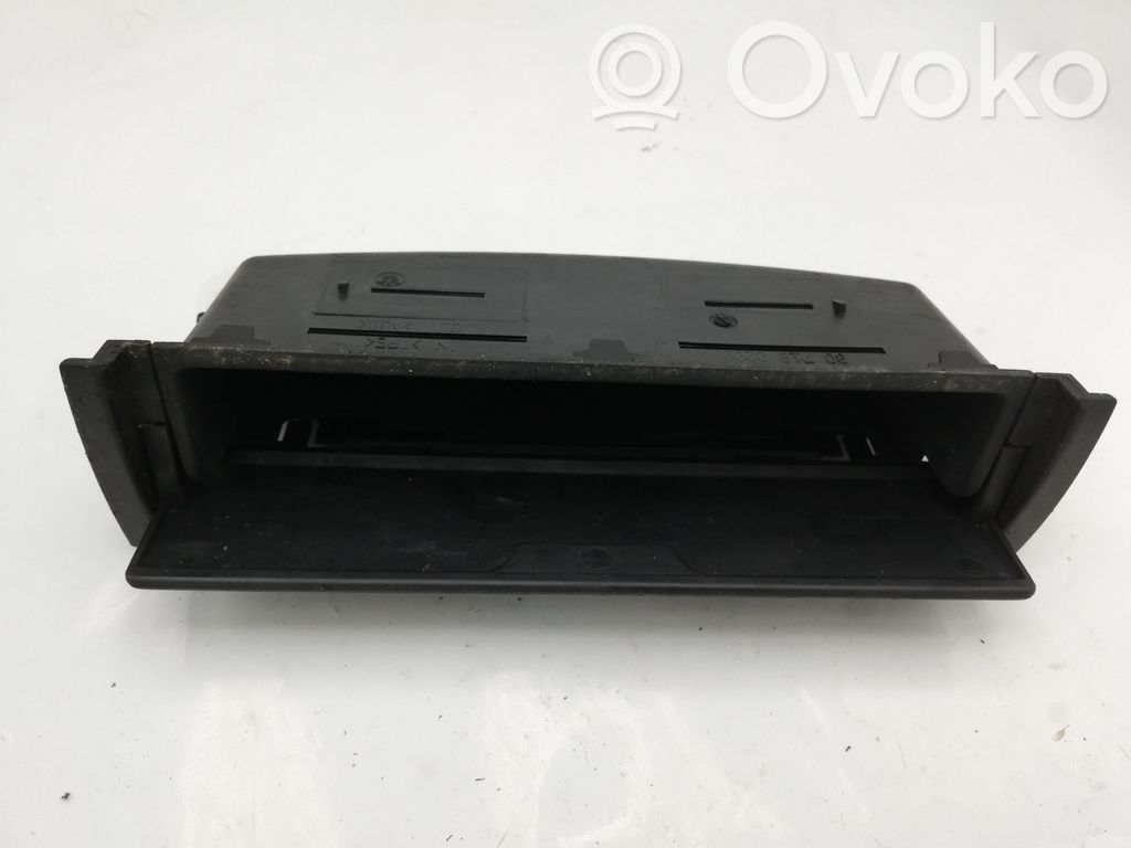 BMW 3 E46 Glove box 